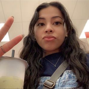 Meet your Posher, Maia